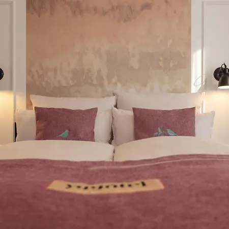 Garner - Messe By Ihg 3* Έσσεν